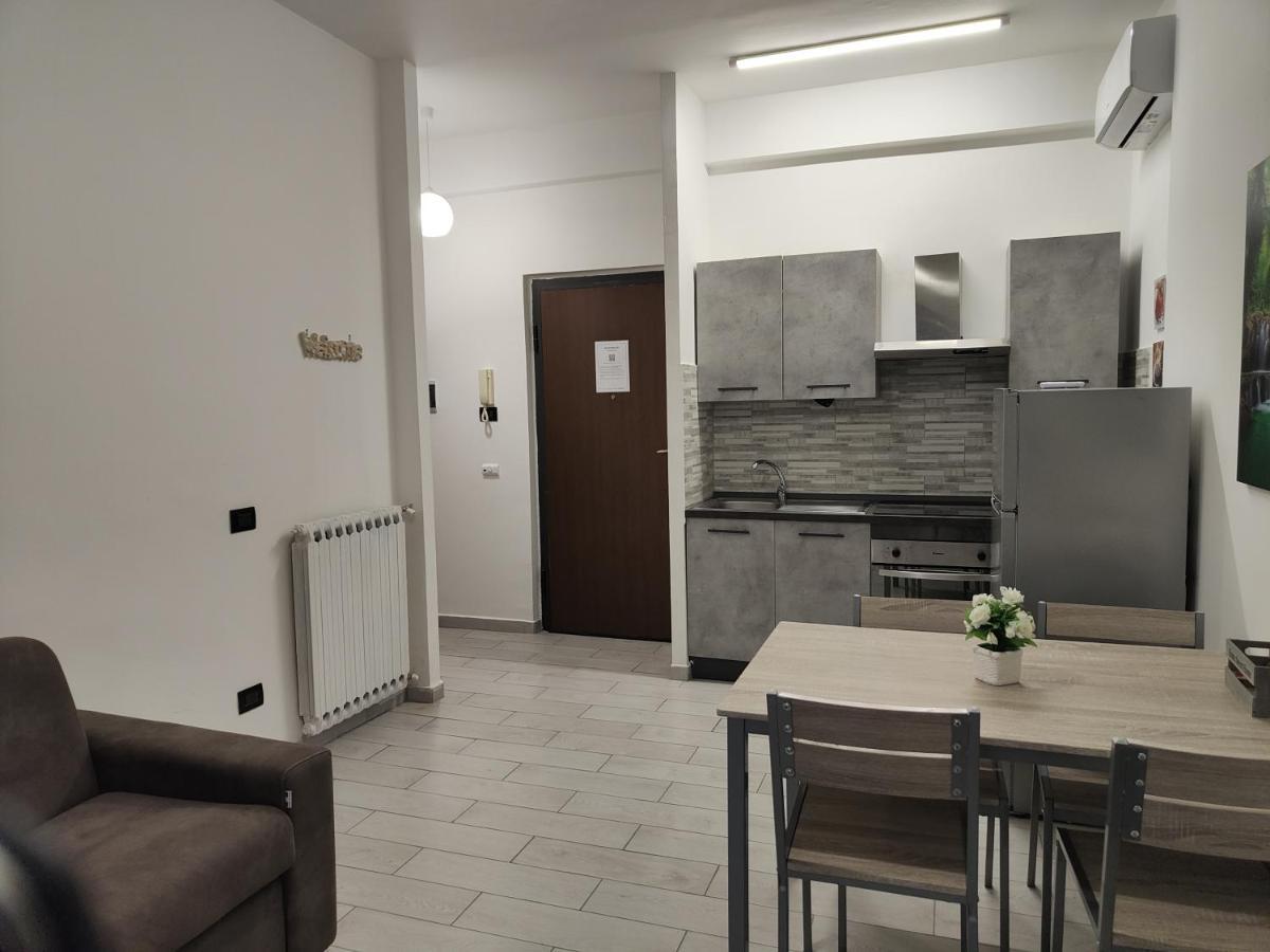 Casa Trezza Appartement Latina Buitenkant foto