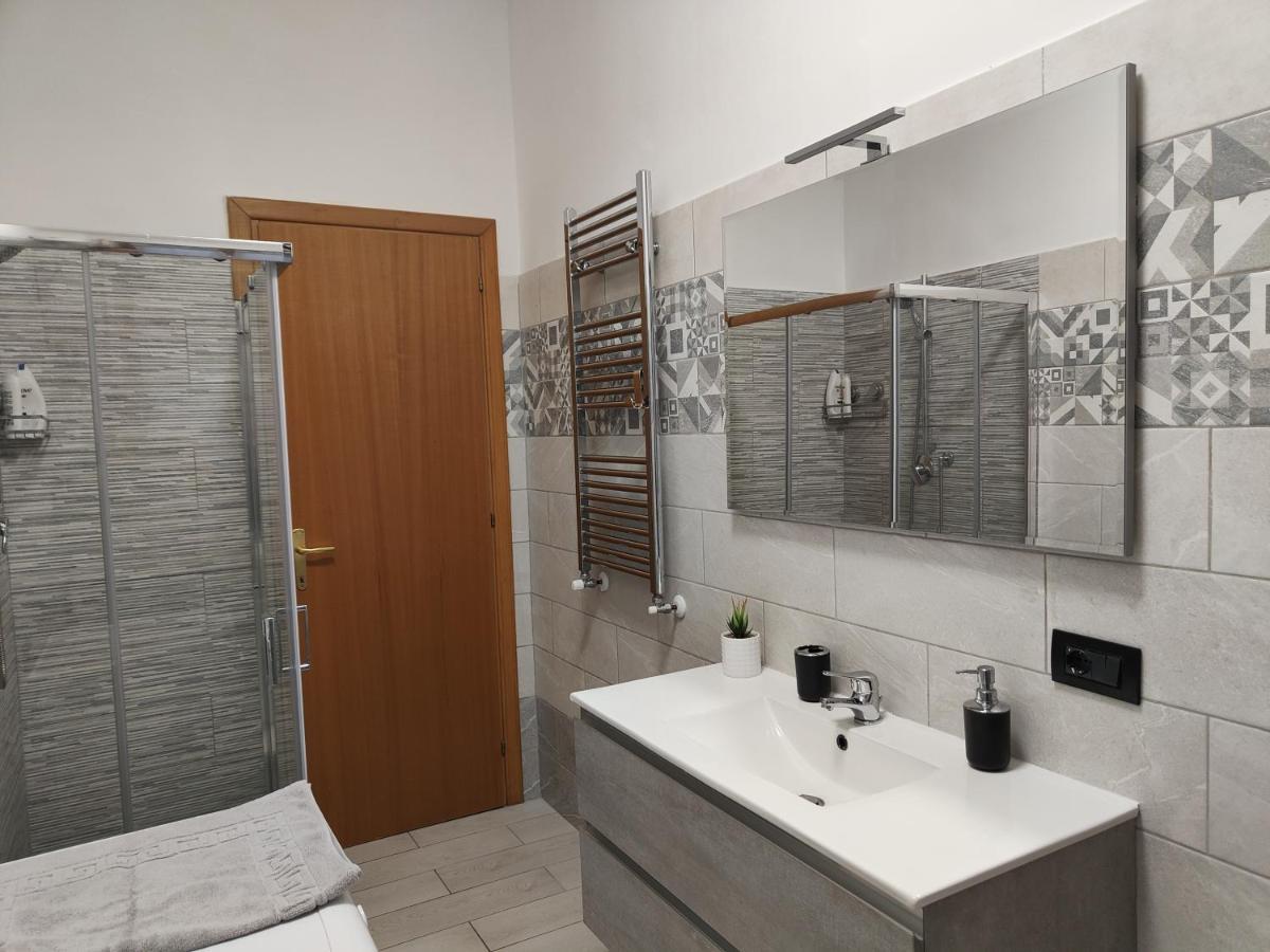 Casa Trezza Appartement Latina Buitenkant foto